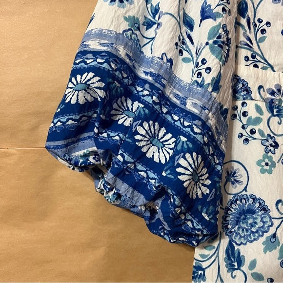 Avara | NWT Peyton Dress Balloon Sleeve High Neck Chinoiserie Floral Size L - Picture 8 of 15